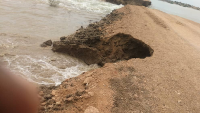 floods cutting off road linking blue nile region and khartoum