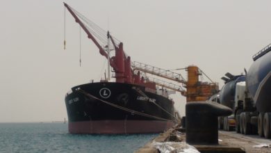 port shutdown threatens the sudanese economy