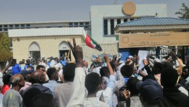 Crowds gathered outside the al-Ubayyid courts complex